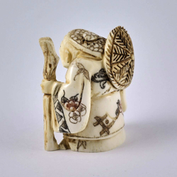 Нэцкэ Дзюродзин с посохом и волшебной шляпой