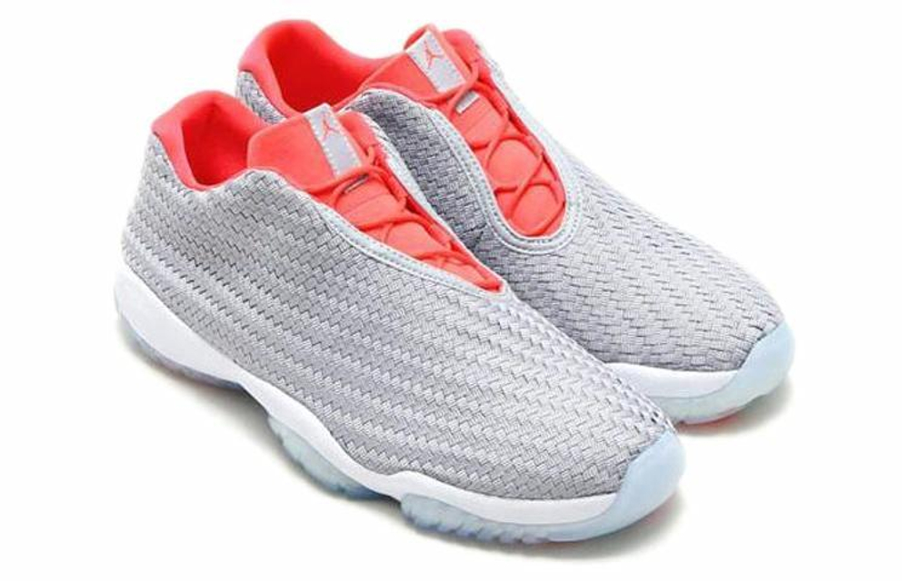 Кроссовки Jordan Future Low 'Wolf Grey Infrared'