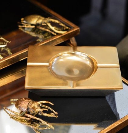 Пепельница 20 х15 см