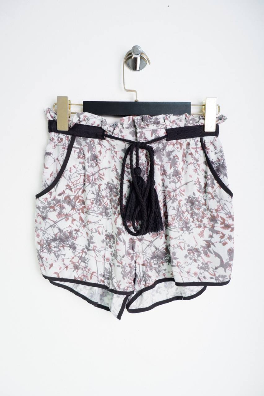 Шорты Bellfield для отпуска, маркировка XS, визуально на 42 размер