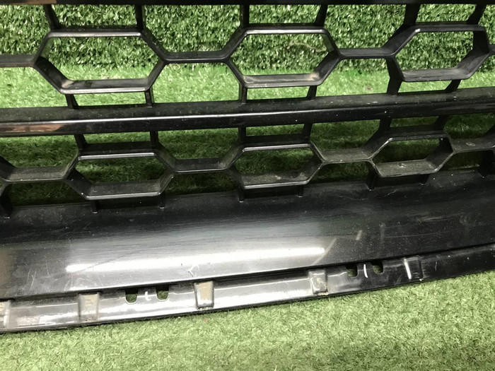 Решетка перед. бампера BMW 6er G32 (20-23) M-paket