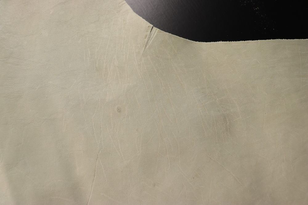 Уценка: 0,6-0,9 Кожа подкладочная натуральная 172 дм²