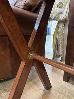 Столик с подносом