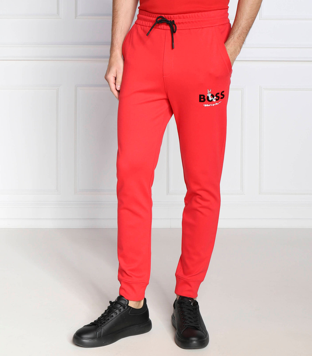 спортивные штаны boss x looney tunes hare BOSS BLACK - красный(50486309)