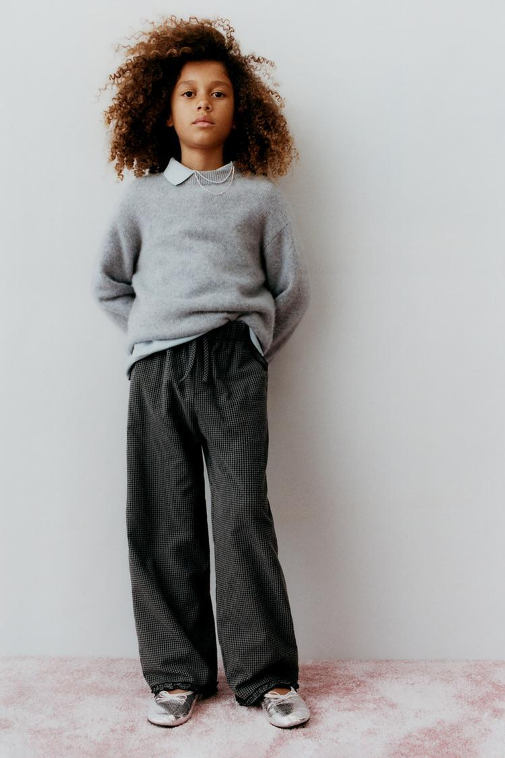 ZARA БРЮКИ В КЛЕТКУ ВИШИ С ВОЛАНАМИ, АНТРАЦИТОВО-СЕРЫЙ