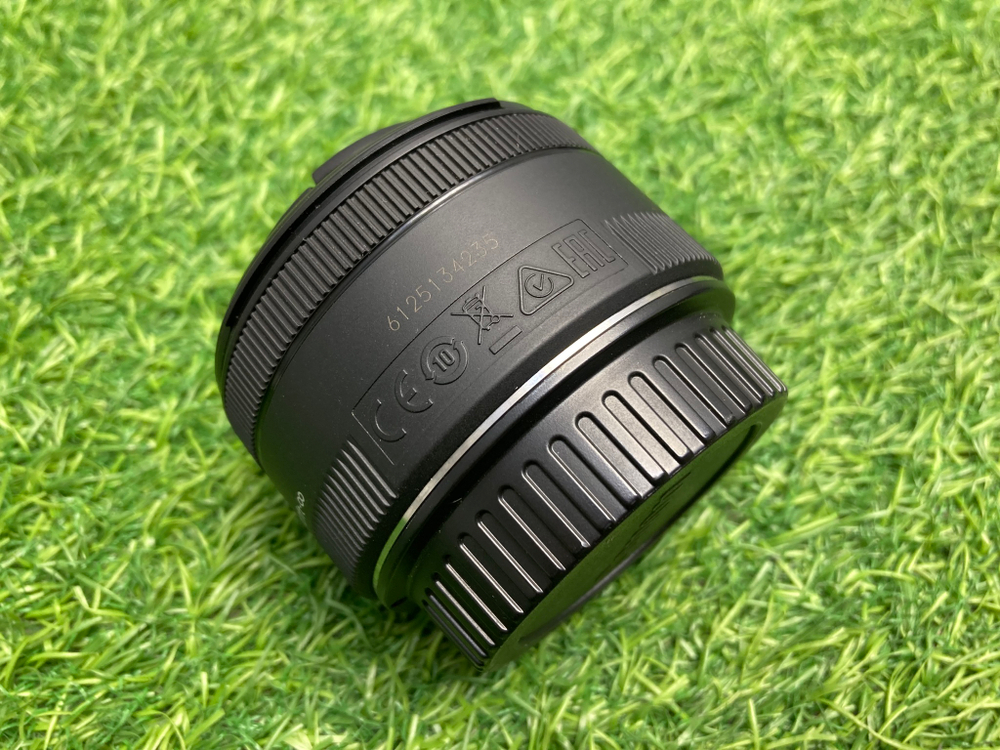 Canon EF 50mm 1.8 STM