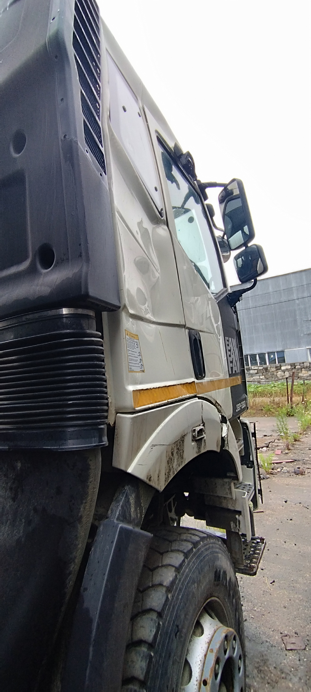 FAW J6 6x4 Самосвал CA3250P66K24T1E5 (Дизельный, 11,1 л, 390 л.с., МТ)