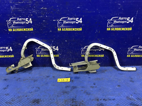 Петля багажника NISSAN CEFIRO 1997