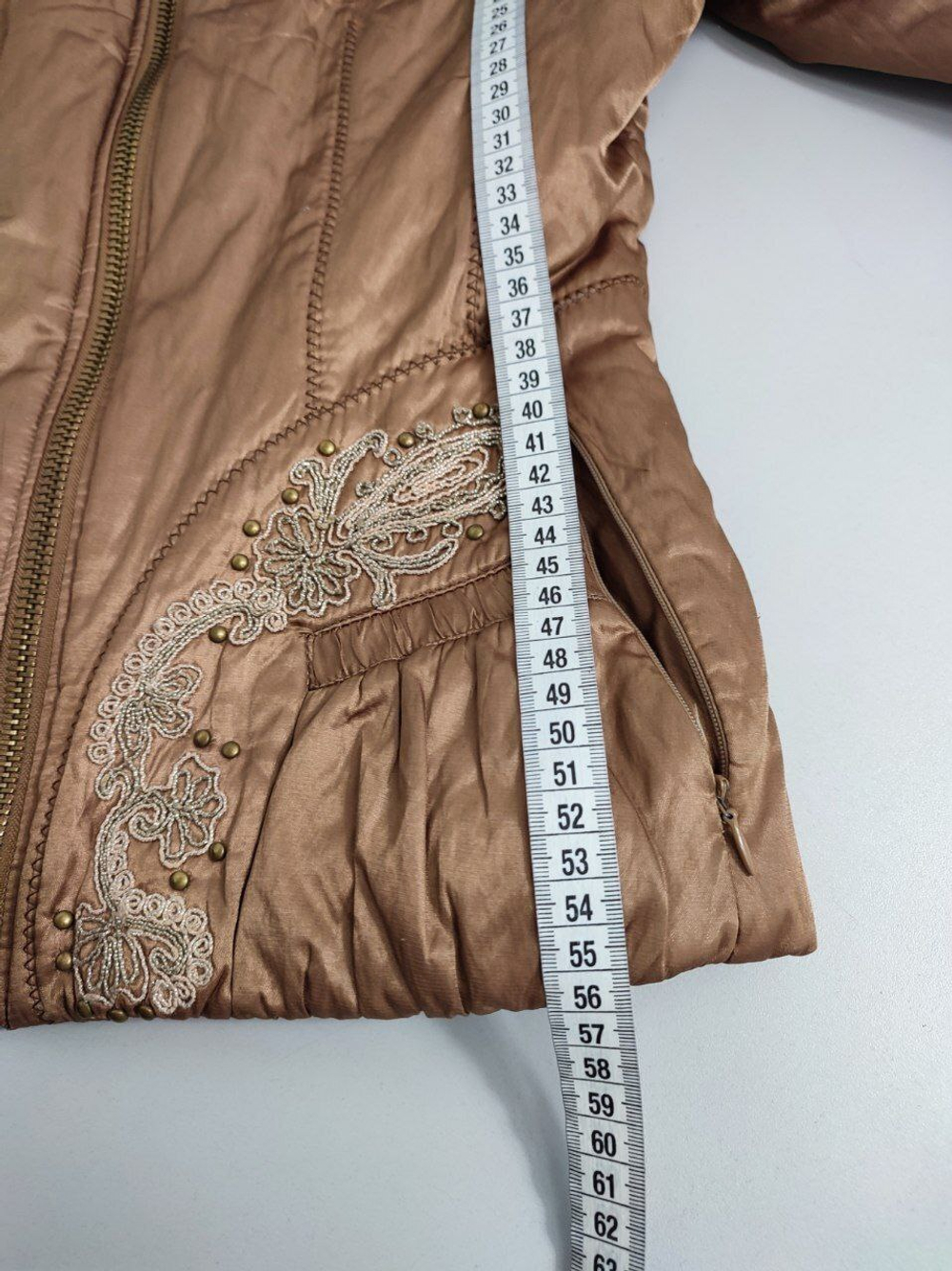 Куртка Karuna c вышивкой 44 размер