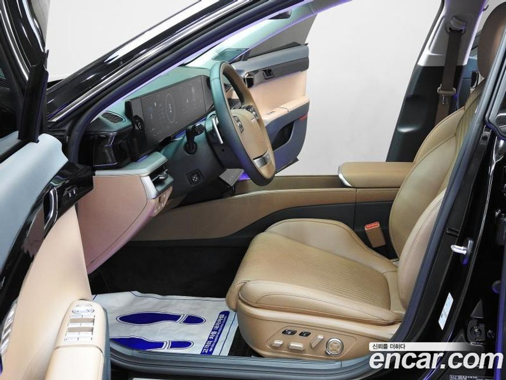 Hyundai Grandeur (Azera) Hybrid (GN7) Calligraphy (10.2023)