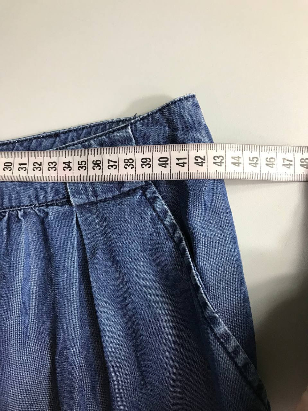 Юбка Zolla базового кроя и из мягкой ткани, маркировка L, 48 размер