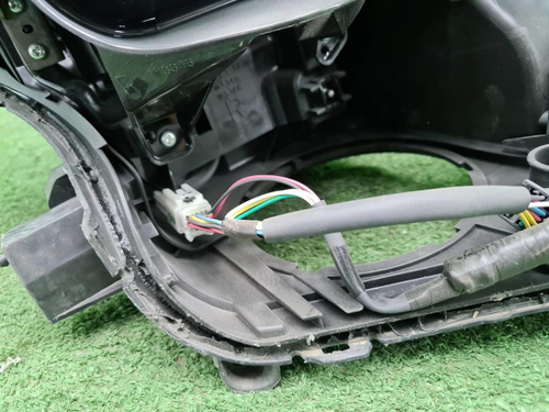 Битая Фара правая Toyota RAV4 4 CA40 (15-19) LED