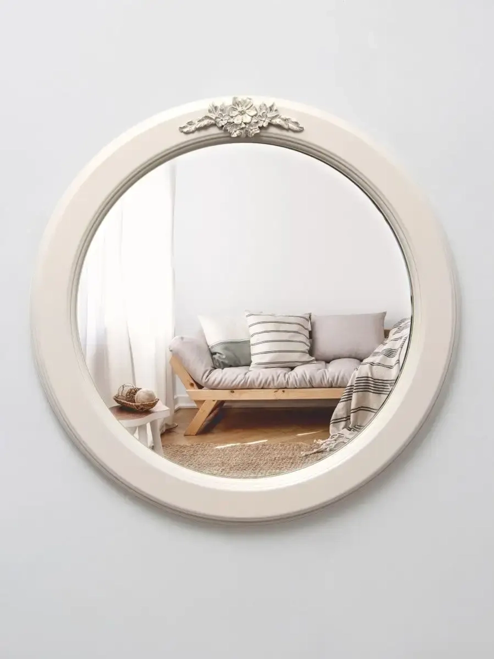 Зеркало настенное для прихожей 37 см