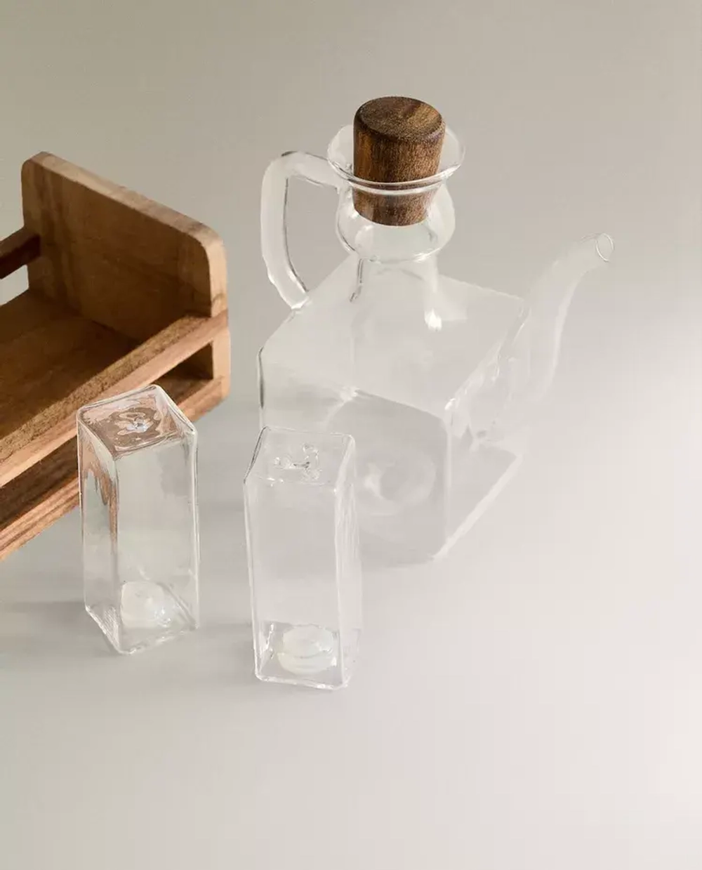 ZARA HOME НАБОР ГРАФИНОВ ИЗ БОРОСИЛИКАТНОГО СТЕКЛА И ДЕРЕВА, ПРОЗРАЧНЫЙ