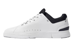 Мужские кроссовки ON The Roger Advantage - белый