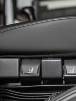 Чехлы Люкс КамАз 5490 K4 с 2014 года (экокожа, черный, черная вставка)