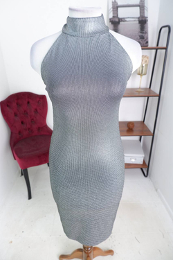 Платье Gloria Jeans обтягивающее, маркировка М, визуально 46 размер