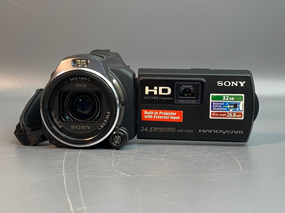 Sony HDR-PJ810E