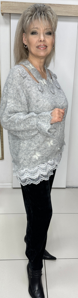 Нарядный итальянский джемпер.