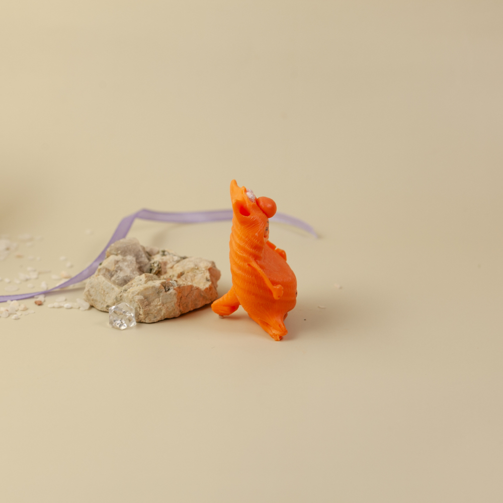 Кот с рыбкой