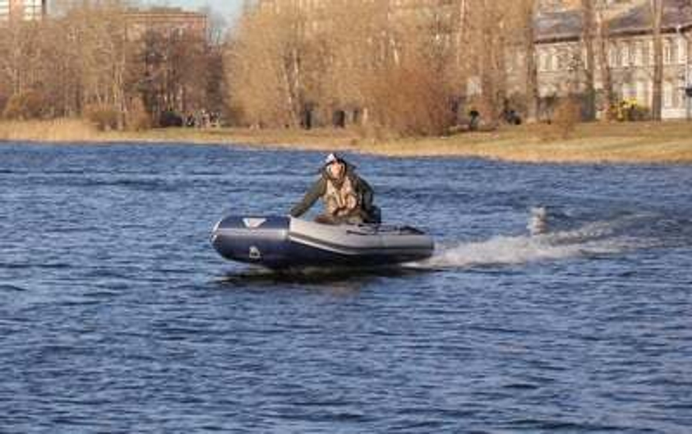 Лодка ПВХ ФЛАГМАН 360 U