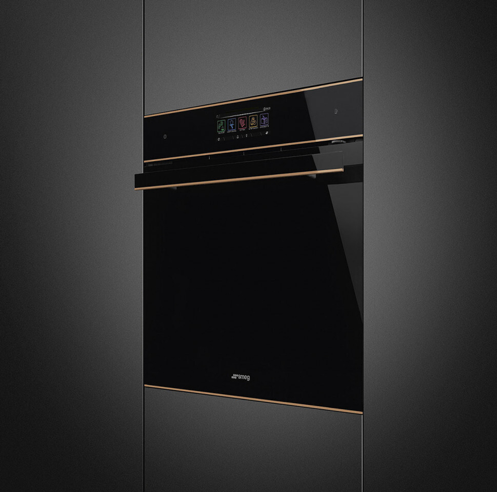 Многофункциональный духовой шкаф Smeg SO6606WAPNR