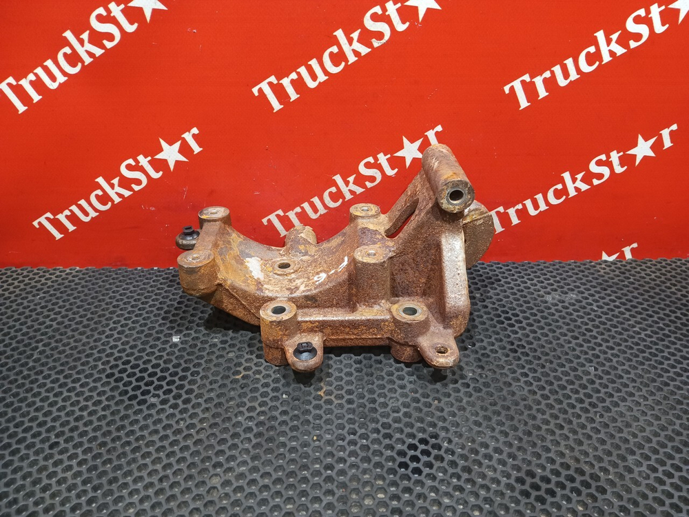 Кронштейн генератора 2024г.