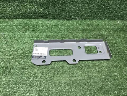 Кронштейн бампера правый Chery Tiggo 7 Pro (20-24)