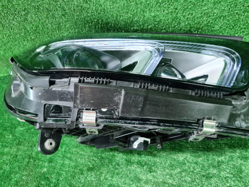 Фара правая Mercedes GLE V167 18-24 Multibeam LED