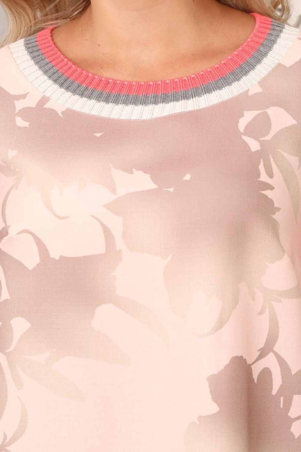 Платье П2-4472/11 Wisell (Акция)