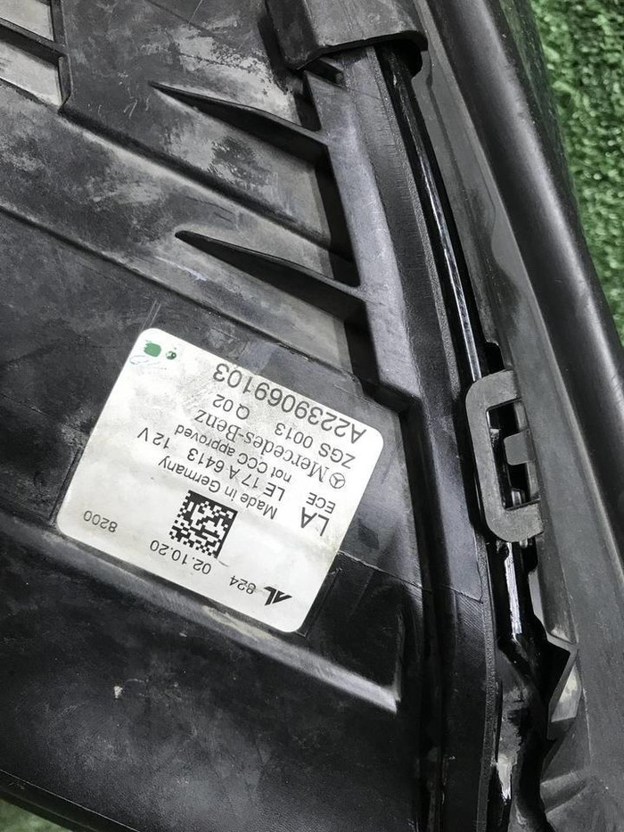 Фара левая Mercedes S W223 (20-нв) Digital Light