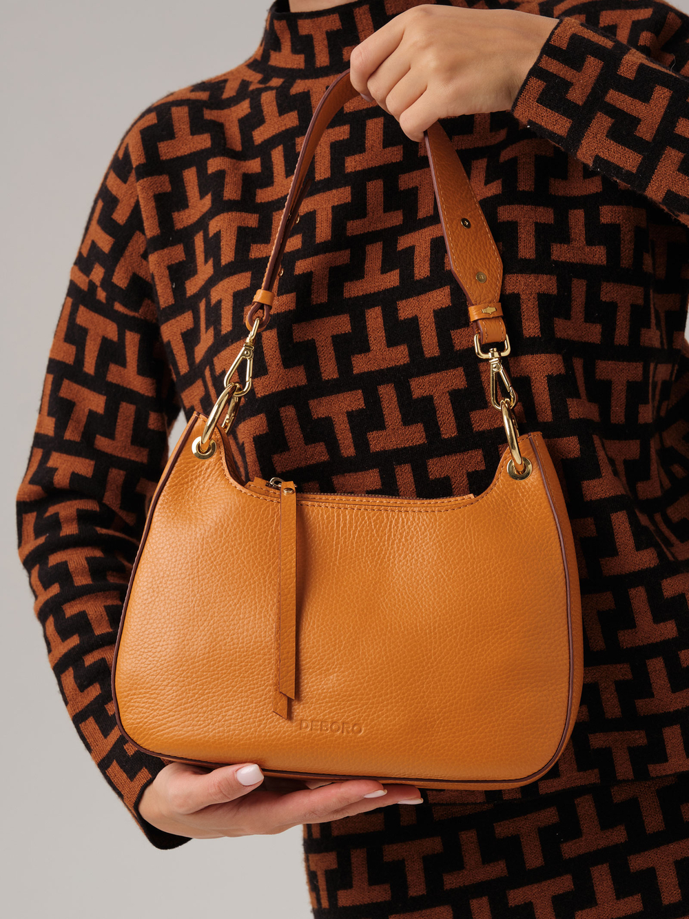 Сумка Deboro 30486 оранжевый карандаш