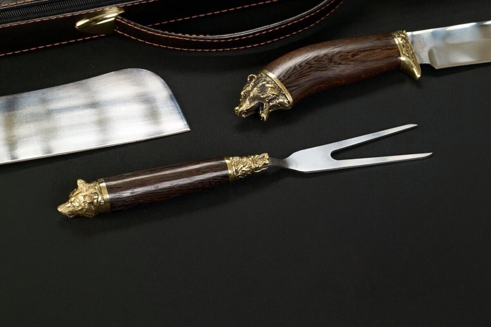 Подарочный набор шампуров в кейсе "Волк"