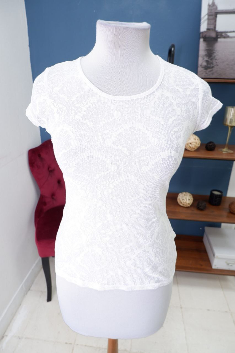 Футболка Oodji стильная 38 размер