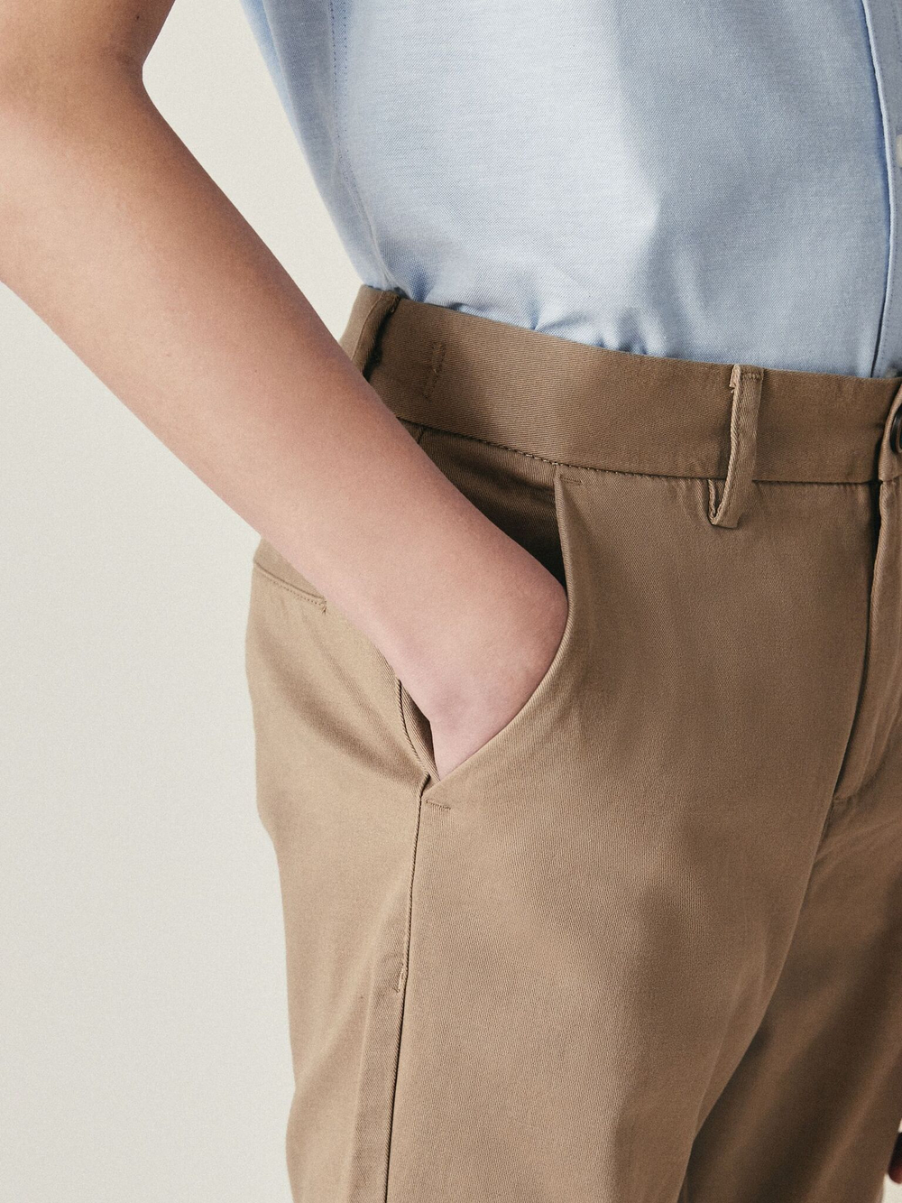 Брюки чинос для мальчика Next C66-996, Песочный