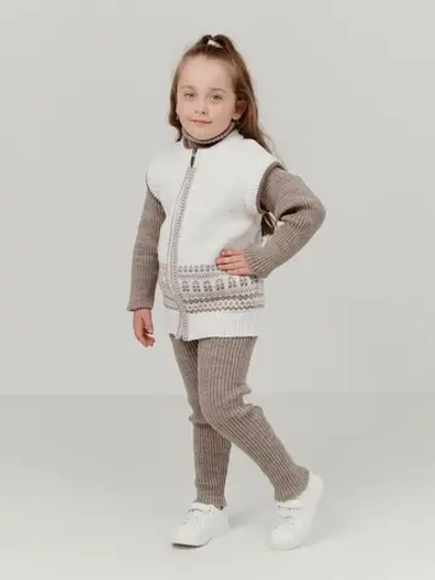 жилет вязаный