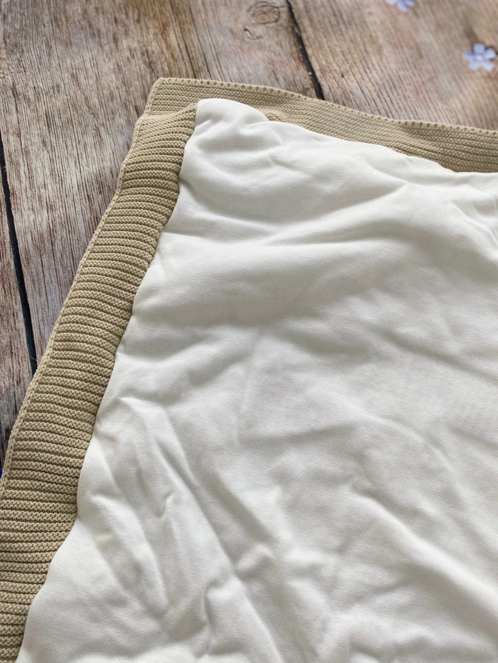 Вязаный комплект на выписку 6 предметов  "Twin" (Од. ут., бант, пин., комбинезон, шапка, нат. компл) (Цвет: Фиолетовый)