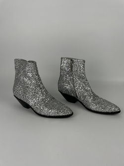 Казаки Saint Laurent