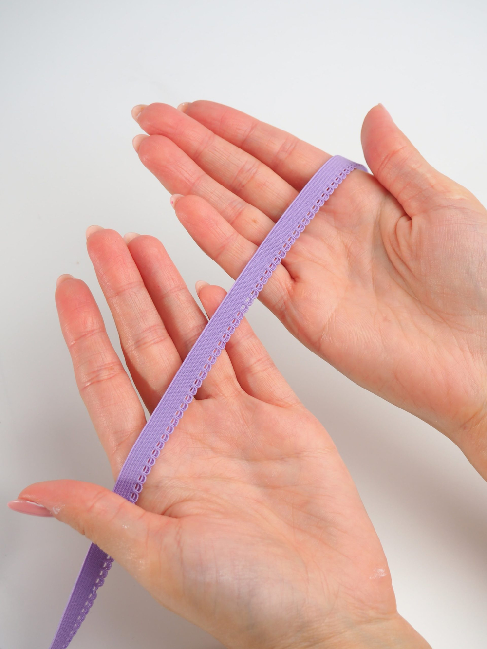 Резинка бельевая яркая лаванда ажурная ширина 9 мм (с учетом фестона)