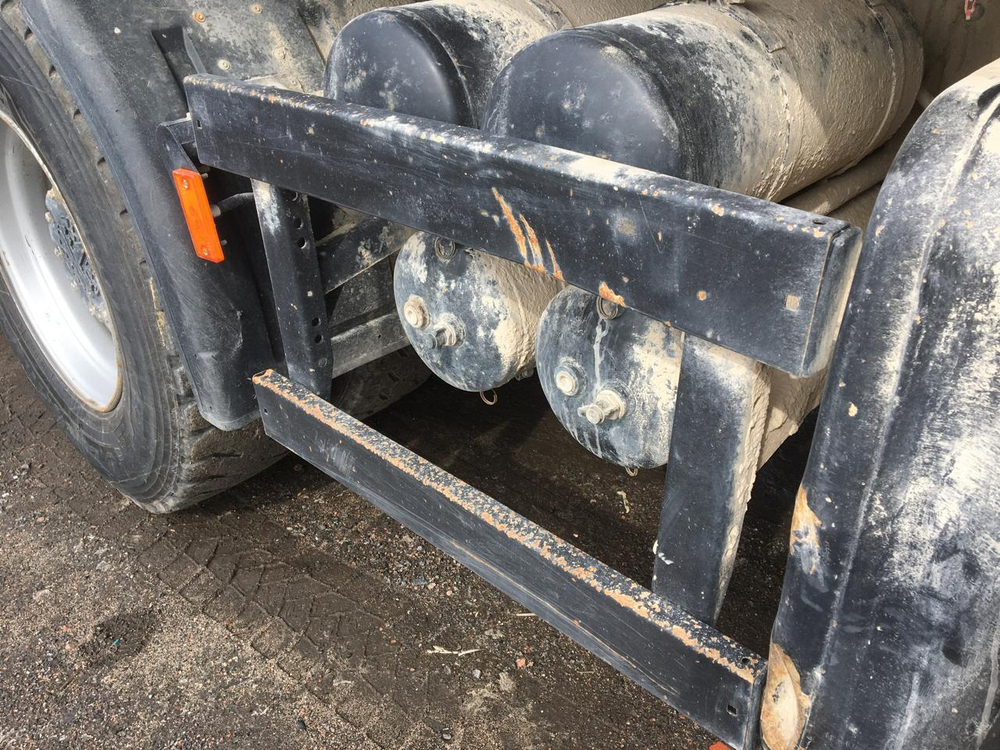 МАЗ 6501* 6x4 Самосвал 650108-8230-005 (Дизельный, 14,9 л, 397 л.с., МТ)