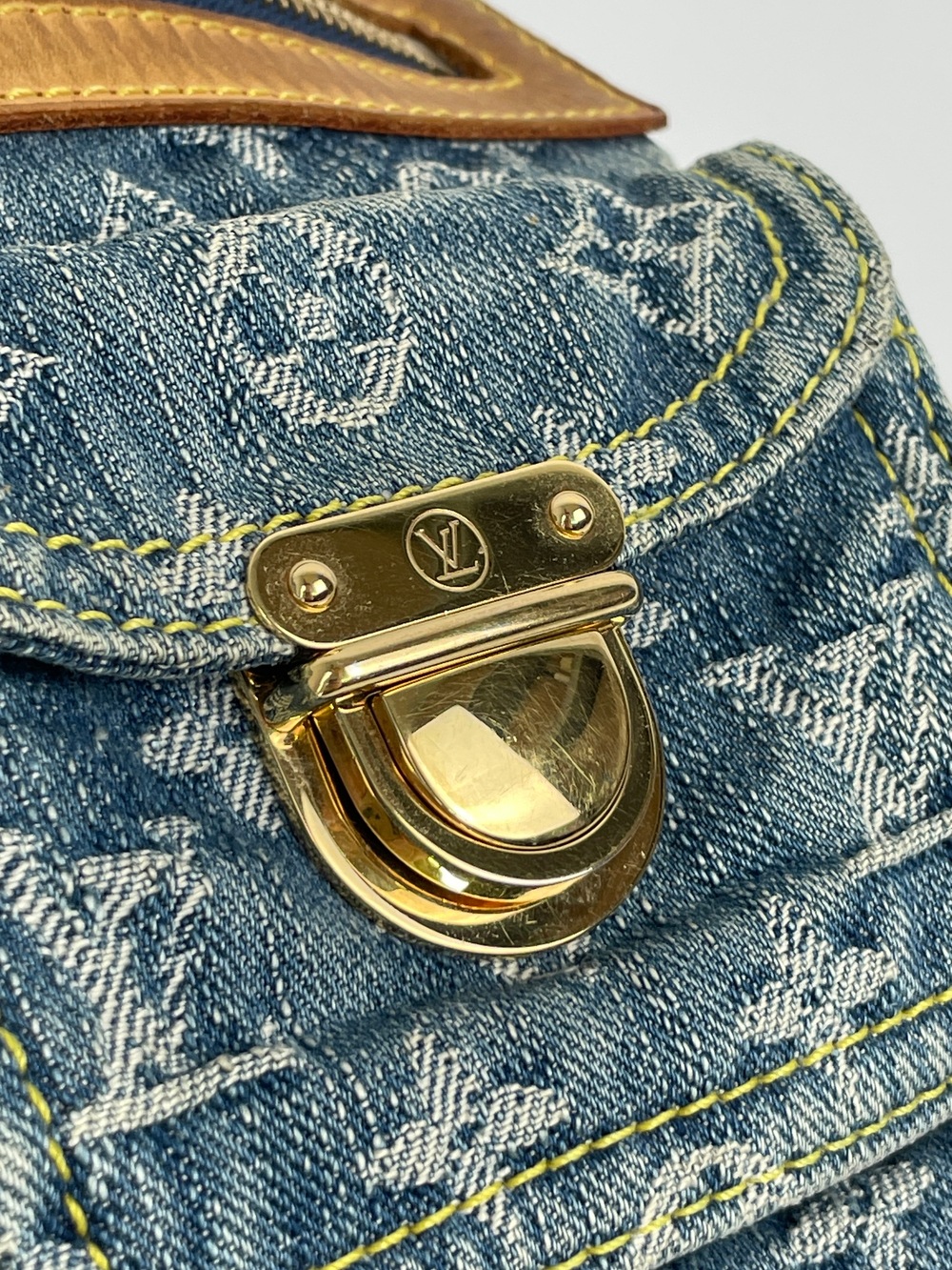 Сумка Louis Vuitton BLUE MONOGRAM DENIM & VACHETTA LEATHER BAGGY PM