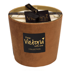 nan Свеча ароматическая Velvet light brown Victoria with Love Коричневый