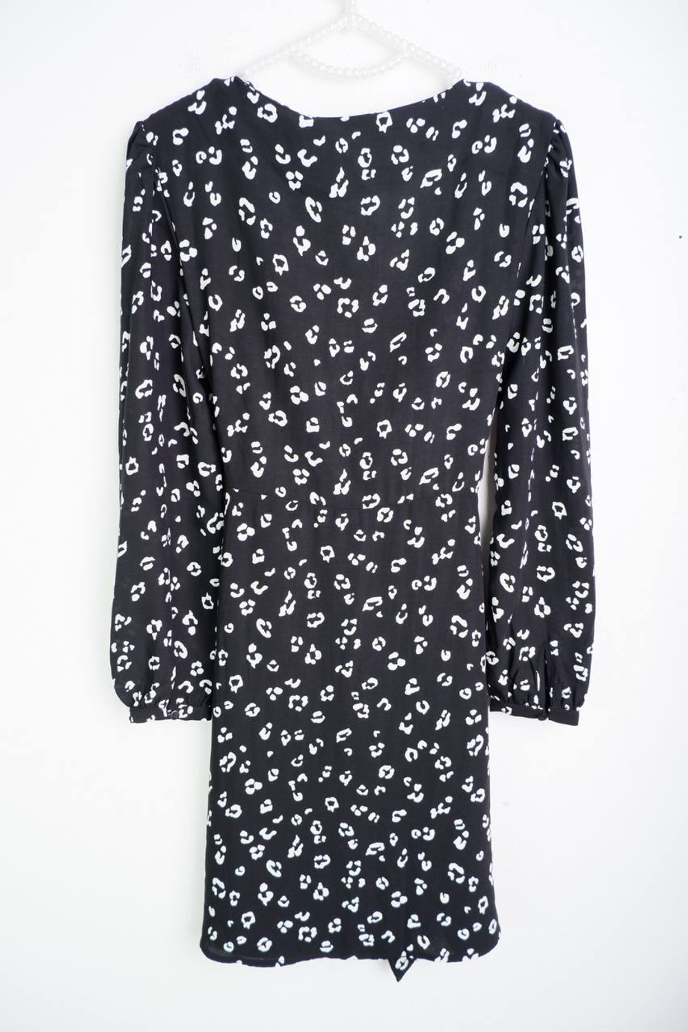 Платье Incity для стильного образа, визуально на 44 размер