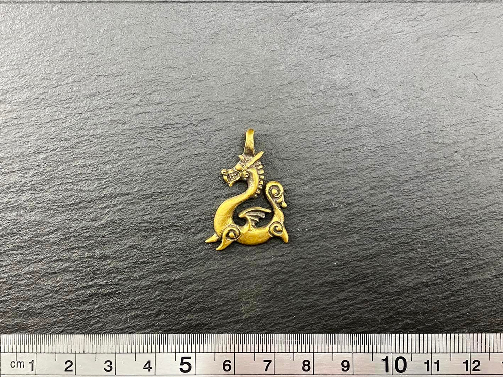 Подвеска. Драконька