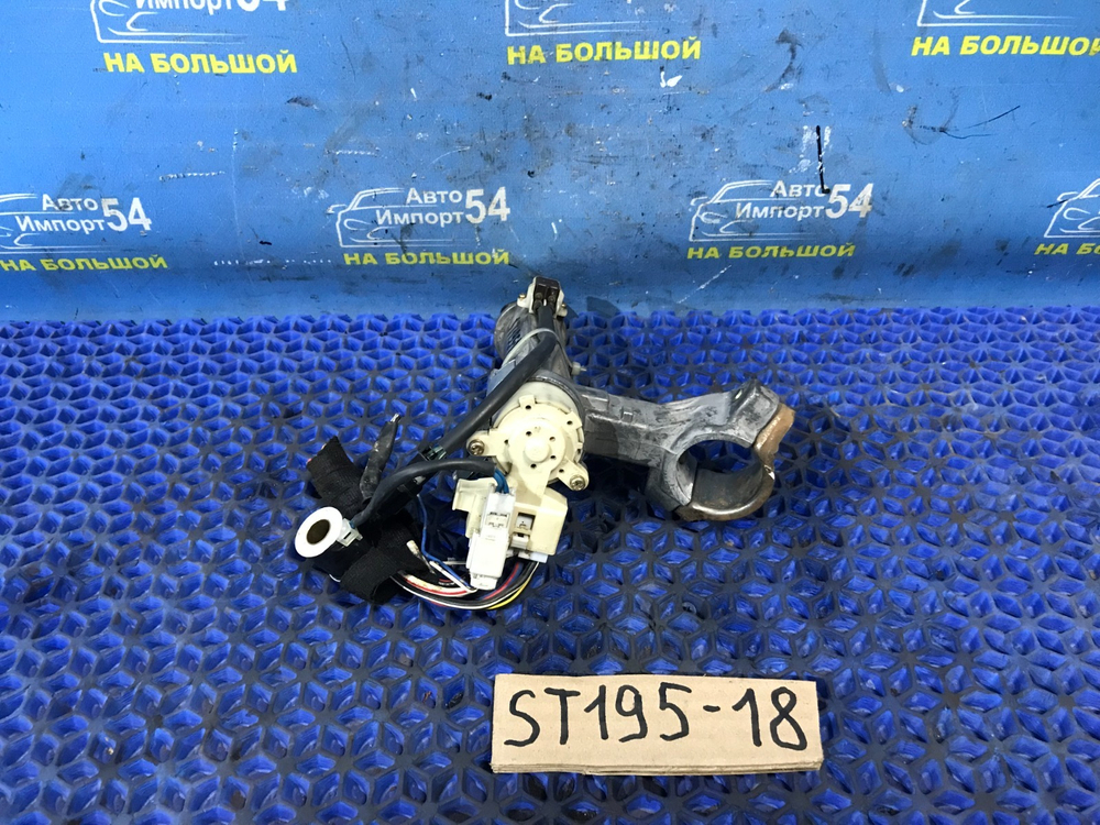 Замок зажигания TOYOTA CORONA 1993