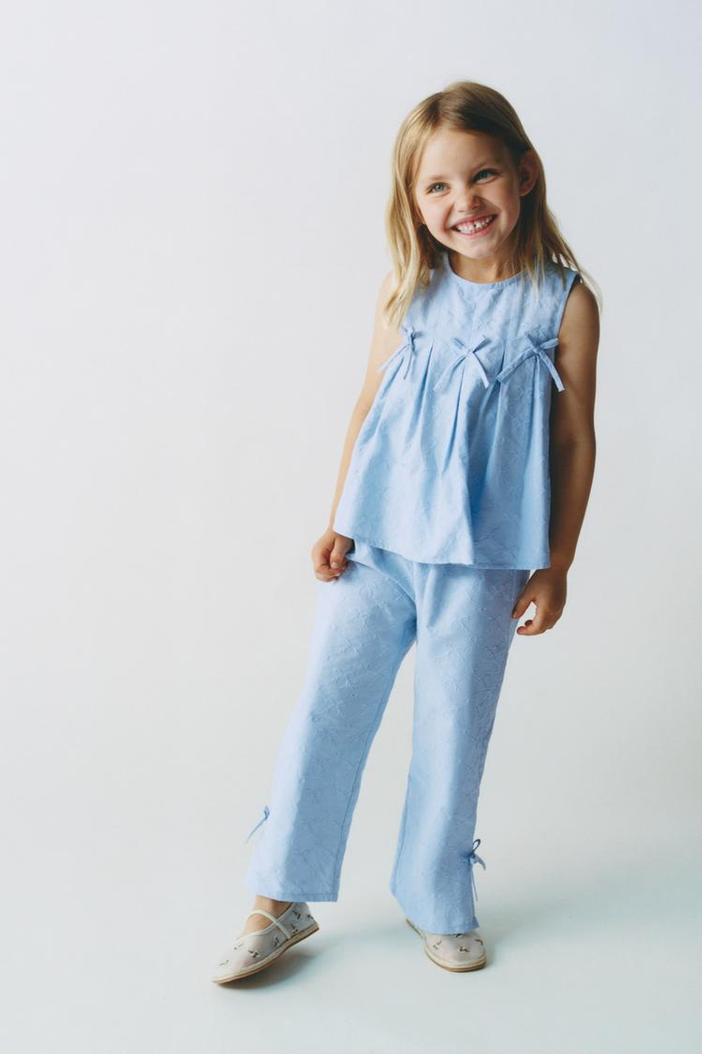 ZARA ТОП С ВЫШИВКОЙ И БАНТАМИ, НЕБЕСНО-ГОЛУБОЙ