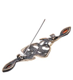 AM-3999 Брошь «Лицедейство» (латунь, янтарь)