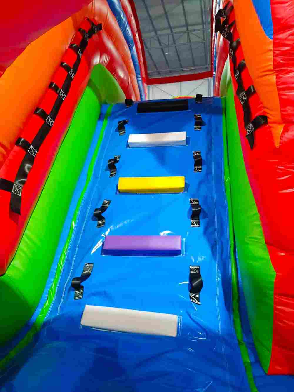 Надувная полоса препятствий «Цветное изобилие 2» 8*4*4 м