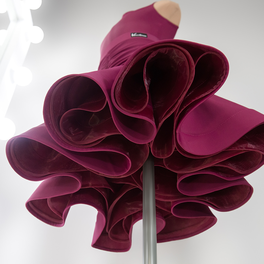 шоурум для танцев