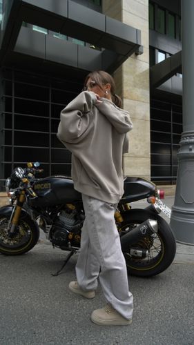 Худи в цвете хаки на молнии с капюшоном